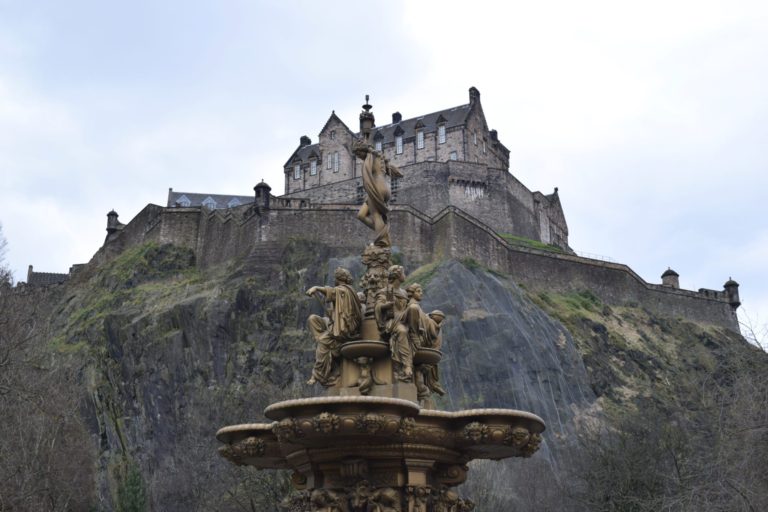 Living in Edinburgh: The Expat Survival Guide